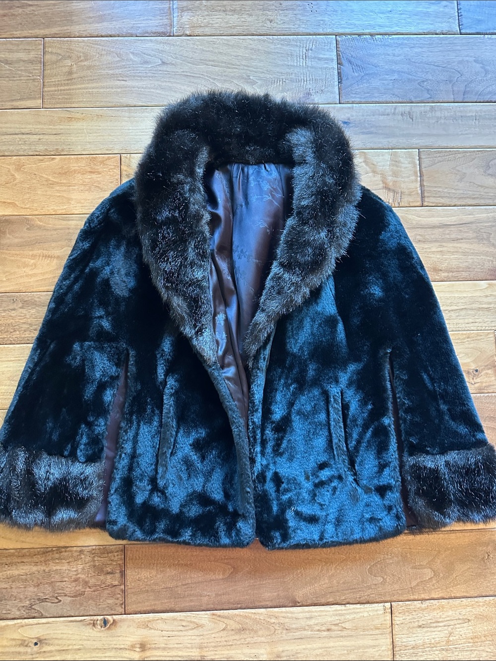 Vtg 50’s Regina Glenara by Glenoit fur cape